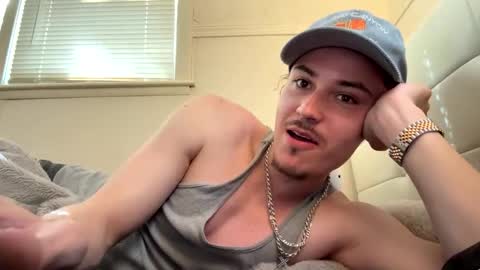 yungstudbev online show from May 2026 07:51:02 PM