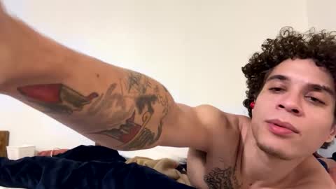 Snapshot of yungxxhung chatting on January 2025 10:06:02 AM yungxxhung online show from January 2025 10:06:02 AM