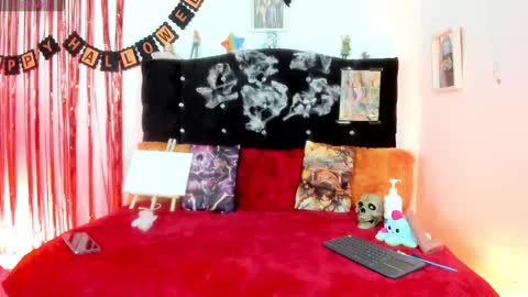 yuong soo online show from October 2025 01:27:02 AM