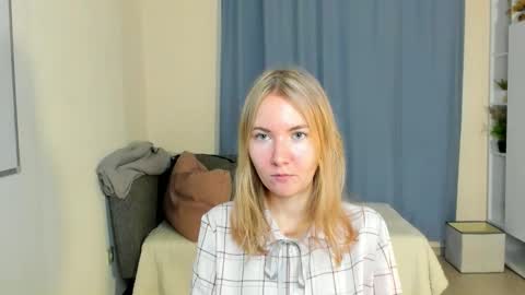 Alesia online show from November 2025 07:40:01 AM