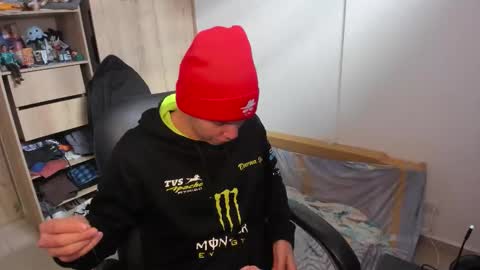 yurii_moody online show from November 2025 07:23:01 PM