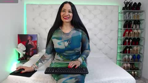    2  online show from October 2025 02:53:01 AM