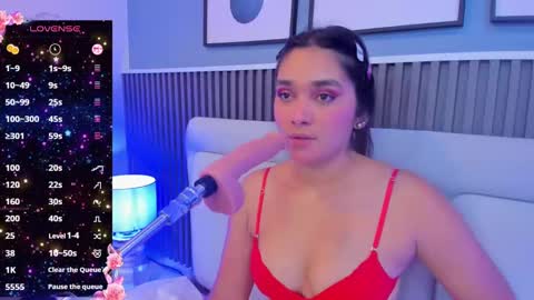 Yuyis  online show from December 2024 03:49:01 AM