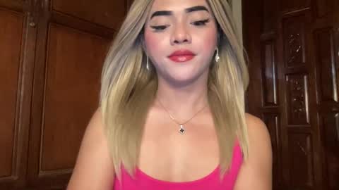 Miss Cali online show from May 2026 07:01:01 PM