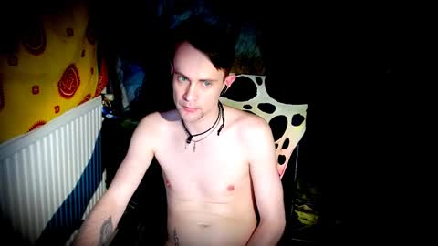 Snapshot of yyscript chatting on December 2024 06:17:01 PM online show from December 2024 06:17:01 PM