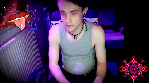 Snapshot of yyscript chatting on December 2024 01:50:01 AM online show from December 2024 01:50:01 AM