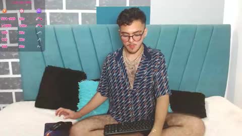 Zack  online show from November 2025 01:39:01 AM