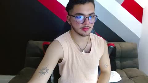 Zack  online show from November 2025 12:24:01 AM