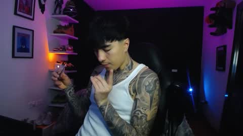 zac_muller1 online show from November 2025 03:27:02 AM