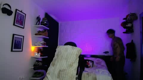 zac_muller1 online show from April 2026 01:47:02 AM