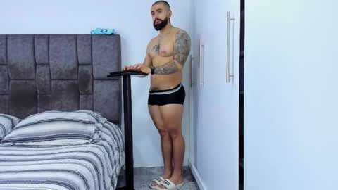 Richard online show from September 2025 01:49:01 PM