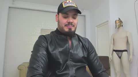 Snapshot of zackconnorsx chatting on December 2024 09:50:02 AM Zack online show from December 2024 09:50:02 AM