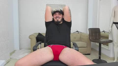 Snapshot of zackconnorsx chatting on December 2024 01:18:01 AM Zack online show from December 2024 01:18:01 AM