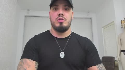 Snapshot of zackconnorsx chatting on December 2024 09:43:01 PM Zack online show from December 2024 09:43:01 PM