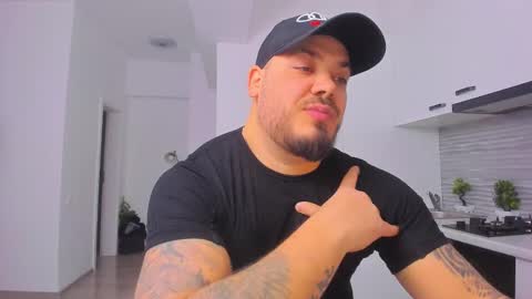 Snapshot of zackconnorsx chatting on February 2025 01:47:02 AM Zack online show from February 2025 01:47:02 AM