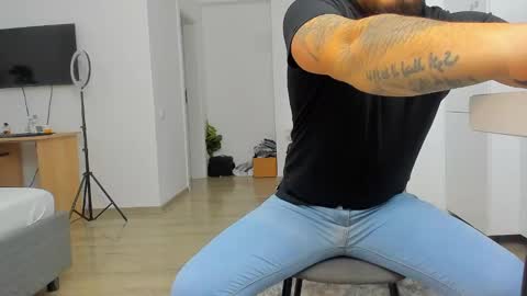 Snapshot of zackconnorsx chatting on March 2025 12:11:02 AM Zack online show from March 2025 12:11:02 AM