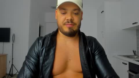 Snapshot of zackconnorsx chatting on September 2025 09:59:02 PM Zack online show from September 2025 09:59:02 PM