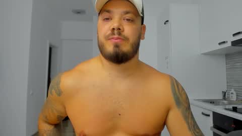 Snapshot of zackconnorsx chatting on September 2025 09:49:02 PM Zack online show from September 2025 09:49:02 PM