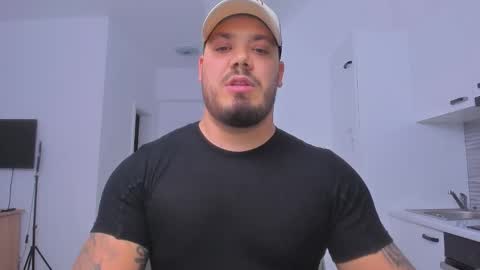 Snapshot of zackconnorsx chatting on November 2025 11:47:02 PM Zack online show from November 2025 11:47:02 PM