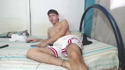 Snapshot of zackmontiel07 chatting on November 2025 09:36:02 PM ZackMontiel07 online show from November 2025 09:36:02 PM