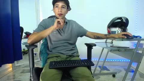 zack online show from December 2024 12:10:02 AM