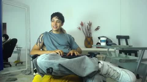 zack online show from January 2025 09:07:01 PM