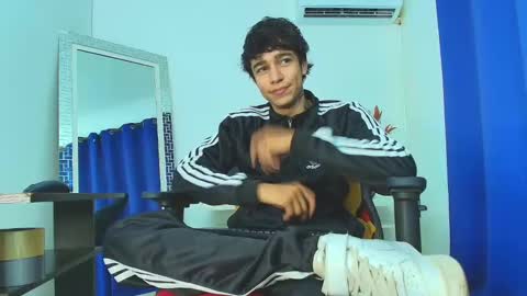 zack online show from February 2025 08:31:01 PM