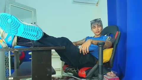 zack online show from March 2025 09:20:01 PM