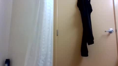 Snapshot of zaddypeg123 chatting on June 2026 05:42:01 AM zaddypeg123 online show from June 2026 05:42:01 AM