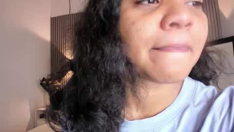 Snapshot of zafiiraa chatting on December 2025 11:48:01 AM zafira online show from December 2025 11:48:01 AM