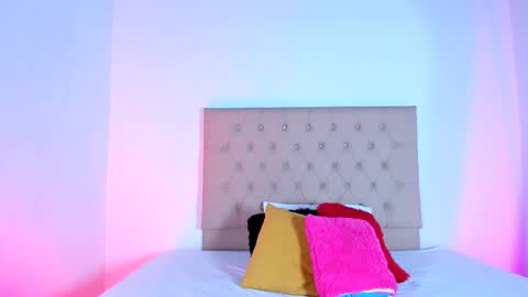 Zafiro Brown online show from November 2025 11:56:01 AM