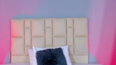 Zafiro Brown online show from December 2025 09:36:01 AM