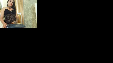 Snapshot of zafiro_cat chatting on April 2026 05:21:01 AM Zafiro online show from April 2026 05:21:01 AM