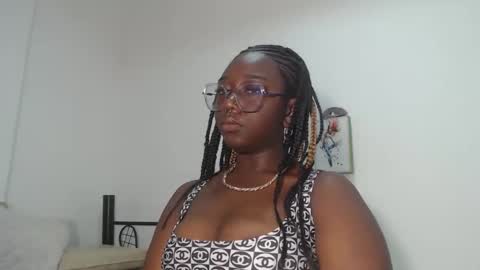 Snapshot of zahhysims chatting on February 2025 12:14:02 PM zahhy online show from February 2025 12:14:02 PM