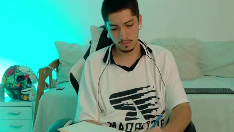 Zahir Raw online show from April 2026 09:26:01 PM