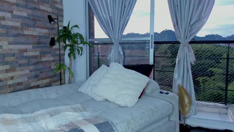 Snapshot of zain_diesel7 chatting on December 2024 10:51:02 PM INSTAGRAM yormanfit7 online show from December 2024 10:51:02 PM