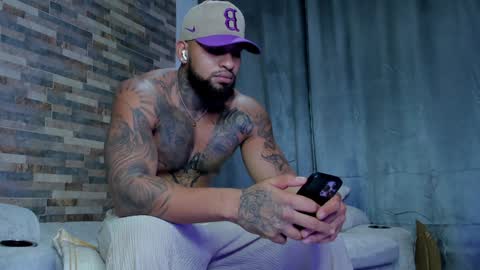 Snapshot of zain_diesel7 chatting on January 2025 02:18:02 AM INSTAGRAM yormanfit7 online show from January 2025 02:18:02 AM