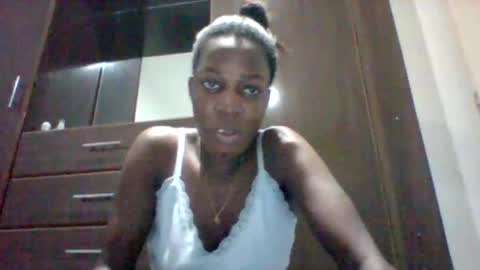 Snapshot of zainxxxx chatting on May 2026 06:37:01 PM zainxxxx online show from May 2026 06:37:01 PM