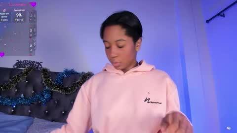 Snapshot of zairarose25 chatting on December 2025 11:41:02 AM Zaira online show from December 2025 11:41:02 AM