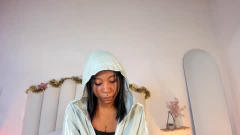 Snapshot of zairarose25 chatting on December 2025 01:06:01 PM Zaira online show from December 2025 01:06:01 PM