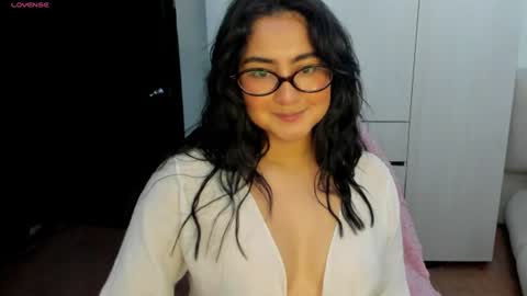 Snapshot of zakura_ania chatting on July 2026 02:28:01 AM zakura_ania online show from July 2026 02:28:01 AM