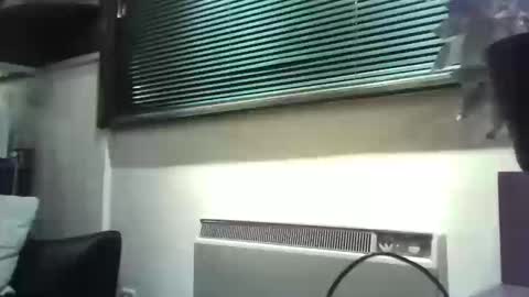 Snapshot of zalina2 chatting on October 2025 01:15:01 AM zalina2 online show from October 2025 01:15:01 AM