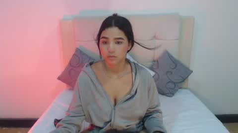 zamara_steev online show from September 2025 04:44:02 PM