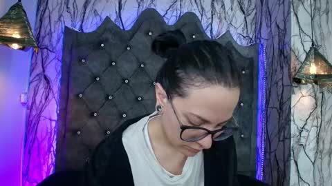 Snapshot of zami_escobar_of chatting on September 2025 06:32:02 PM online show from September 2025 06:32:02 PM