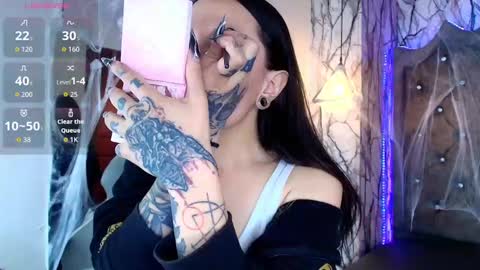 Snapshot of zami_escobar_of chatting on October 2025 06:52:02 PM online show from October 2025 06:52:02 PM