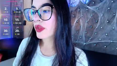 Snapshot of zami_escobar_of chatting on October 2025 07:03:01 PM online show from October 2025 07:03:01 PM