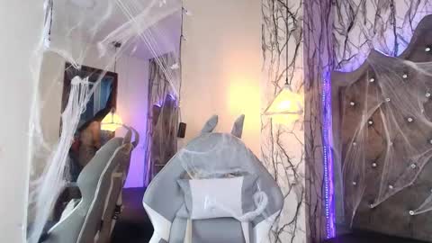 Snapshot of zami_escobar_of chatting on November 2025 06:51:01 PM online show from November 2025 06:51:01 PM