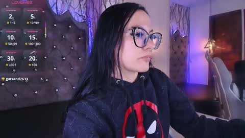 Snapshot of zami_escobar_of chatting on December 2025 07:33:02 PM online show from December 2025 07:33:02 PM