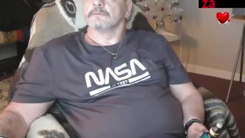 zander007 online show from November 2025 05:02:02 PM