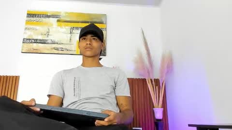 Zander online show from November 2025 01:31:01 PM